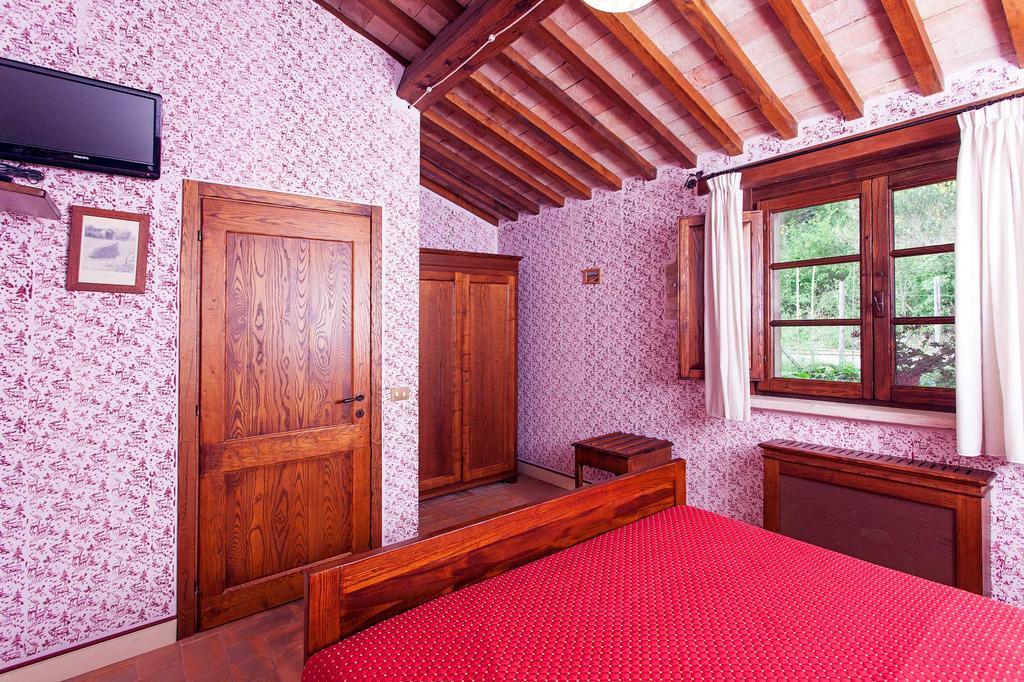 Вілла Le Mandrie Di San Paolo Ассізі Екстер'єр фото